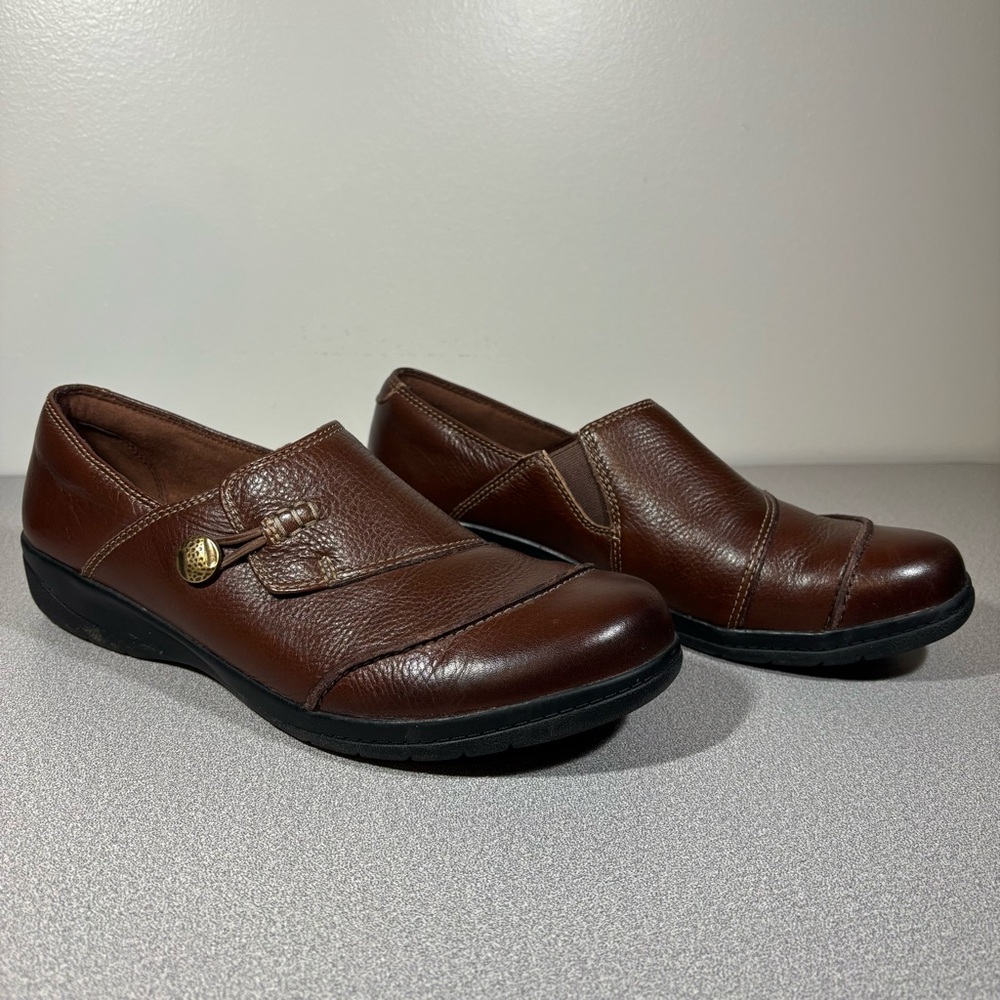 Clarks Women's Cheyn Misha Loafer Size 11 Brown Leather Flat Casual